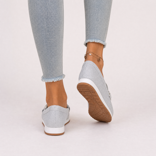 Aveline | Women's Chain Buckle Loafers