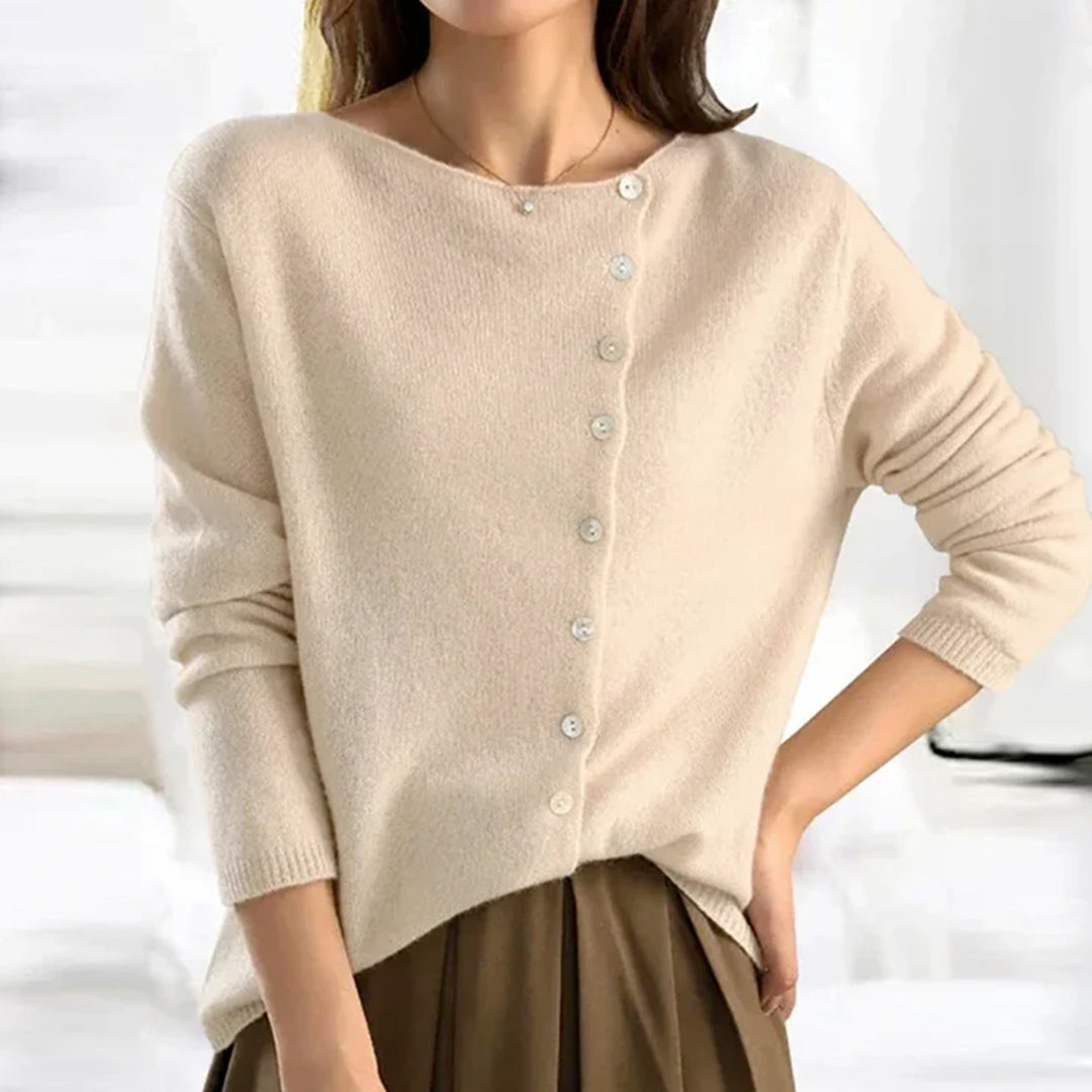 Oona | Fitted Pearl-Button Crew-Neck Knit Cardigan