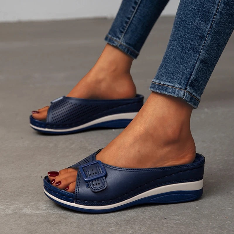 Luna | Women's Comfort Wedge Slide Sandals