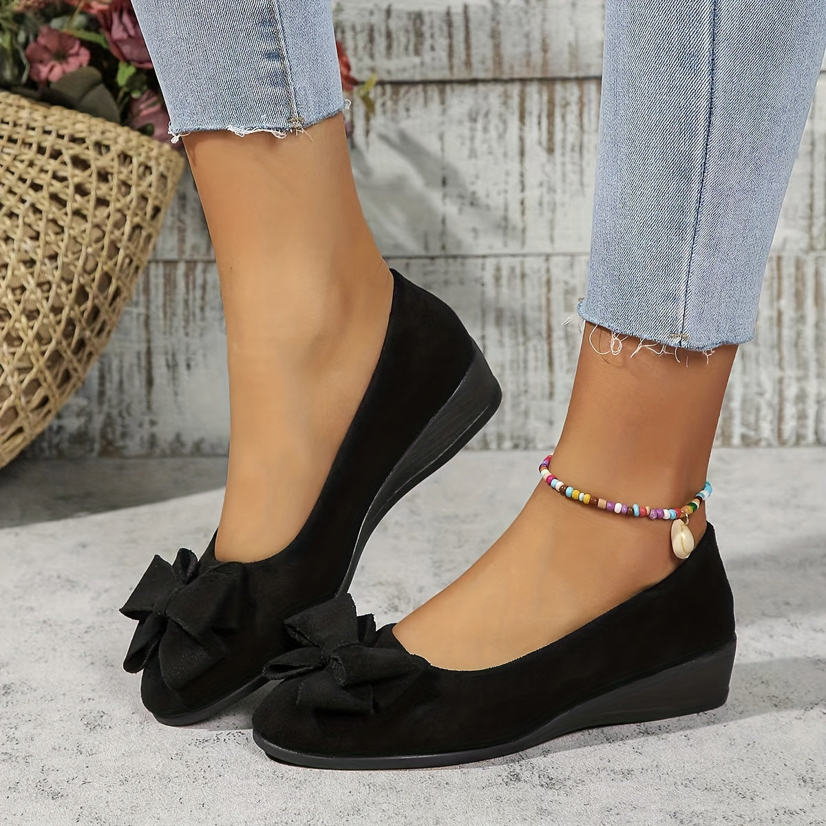 Vanessa | Women's Pumps With Bow