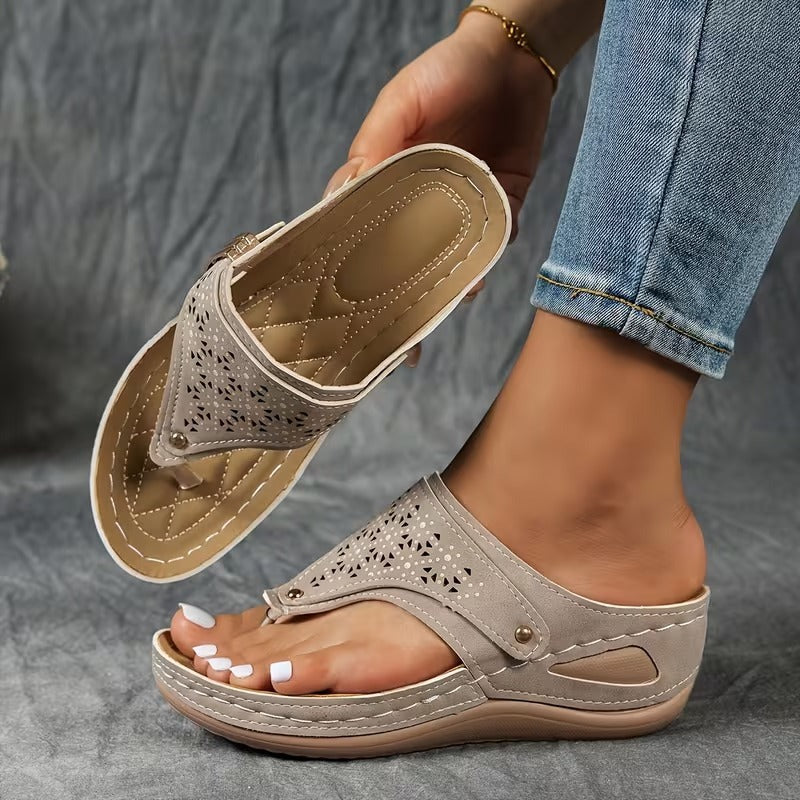 Kelly | Women's Comfort Wedge Thong Sandals